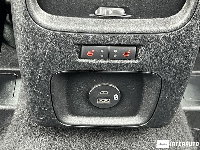 2020 Ford Kuga — Miniatură 23