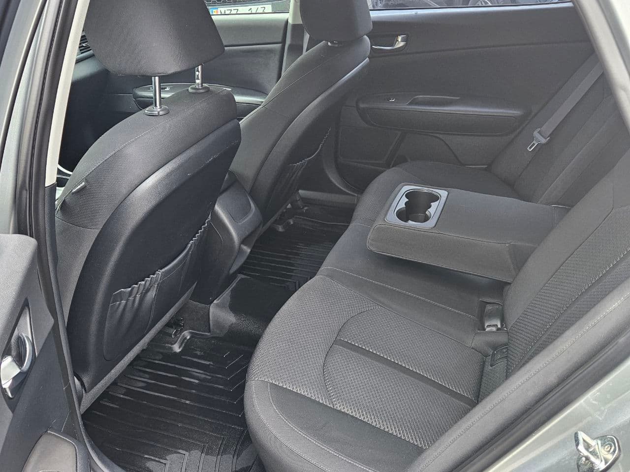 2017 Kia Optima — Miniatură 15