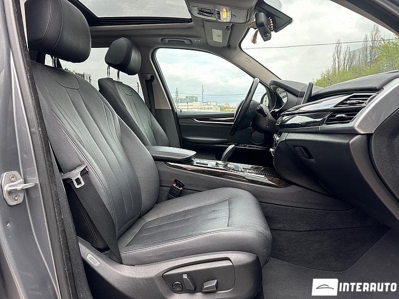 BMW X5 4.0e 2015 — Миниатюра 16