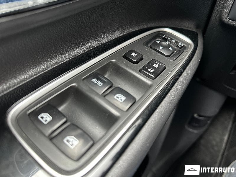 2015 Mitsubishi Outlander — Miniatură 7