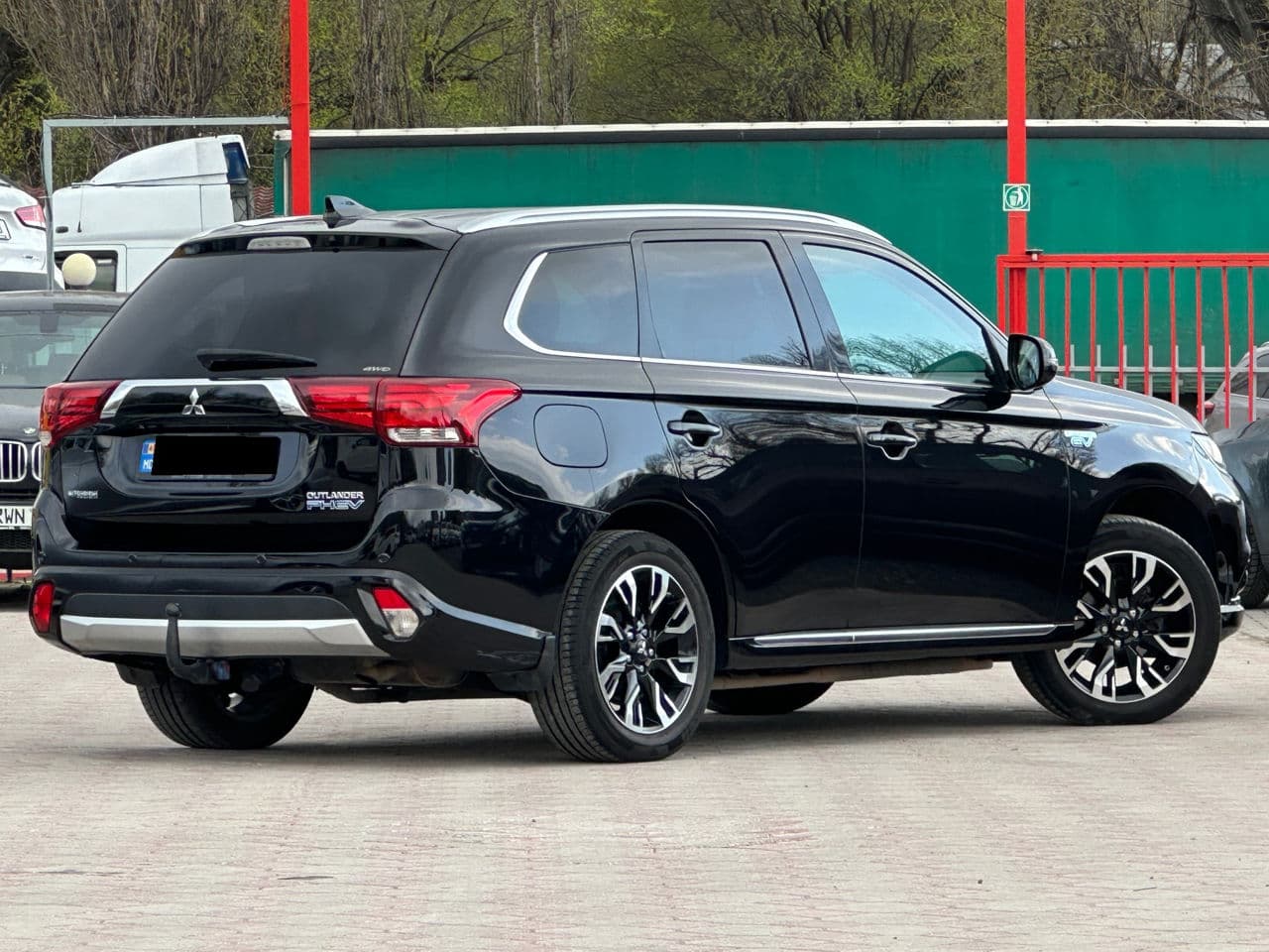 2015 Mitsubishi Outlander — Miniatură 3