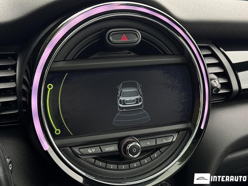 2015 Mini Cooper D — Miniatură 12