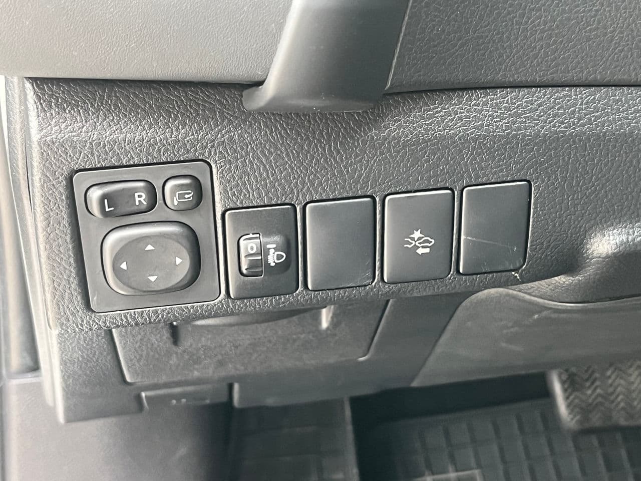 2018 Toyota Auris — Miniatură 8