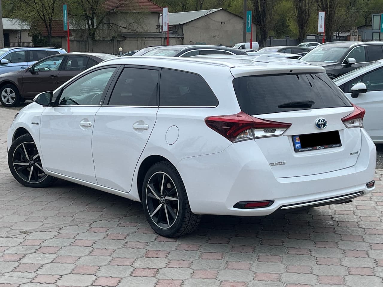 2018 Toyota Auris — Miniatură 2