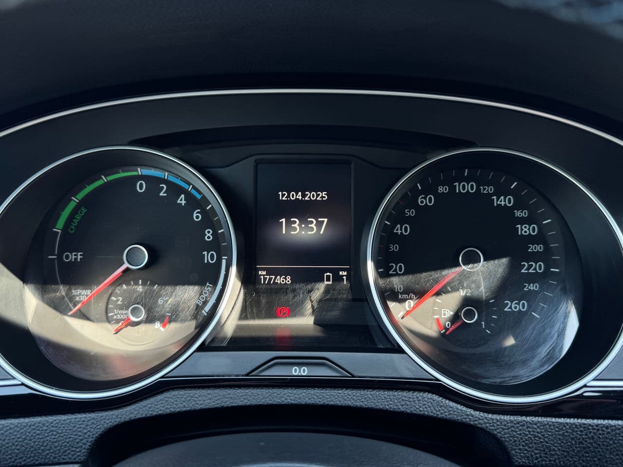 2015 Volkswagen Passat GTE — Miniatură 9