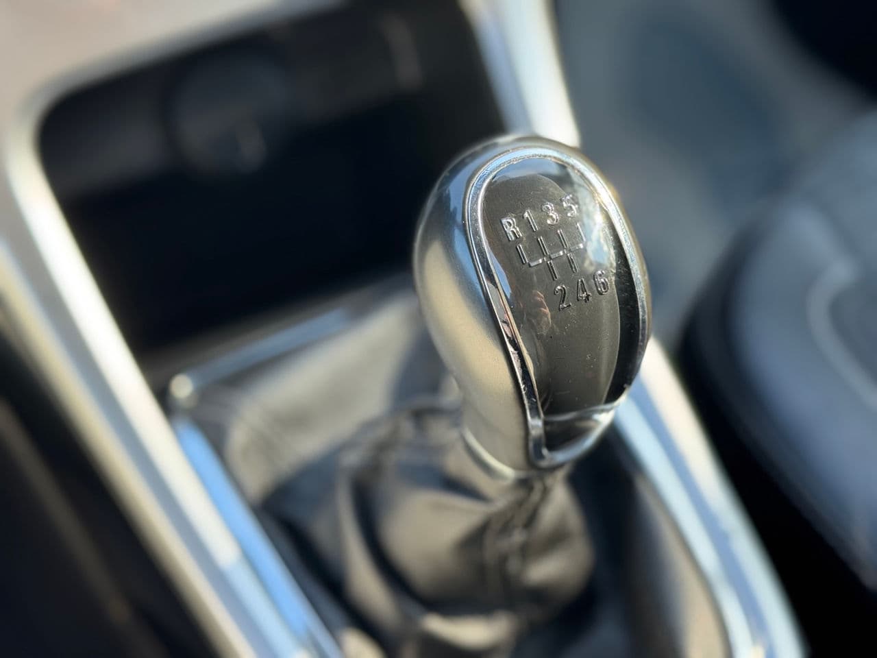 2015 Opel Astra — Miniatură 13