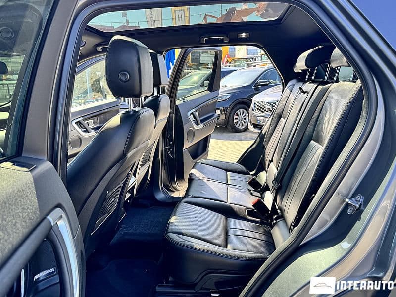 2017 Land Rover Discovery Sport — Miniatură 13