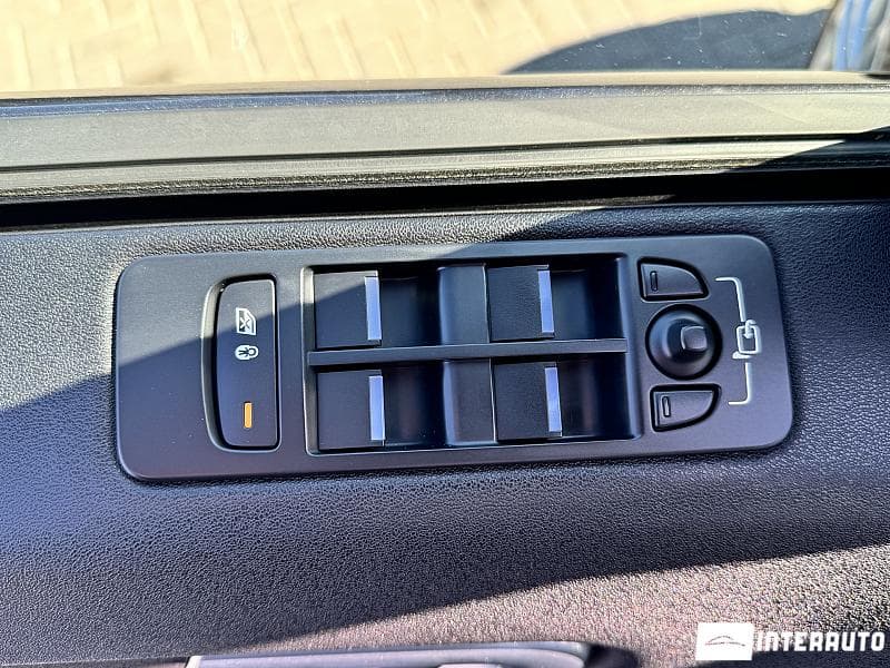 2017 Land Rover Discovery Sport — Miniatură 20