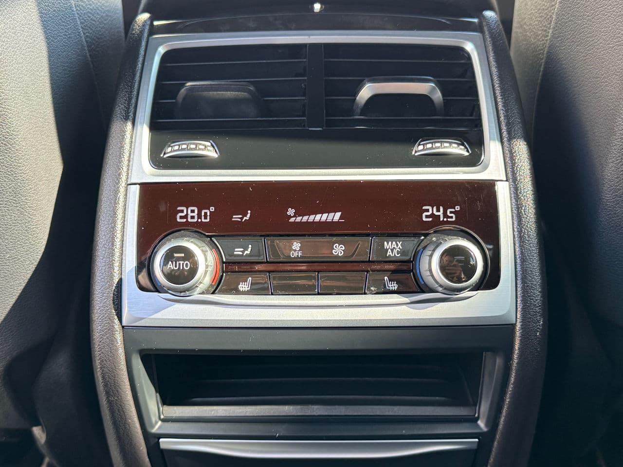 2018 BMW 740e — Miniatură 20