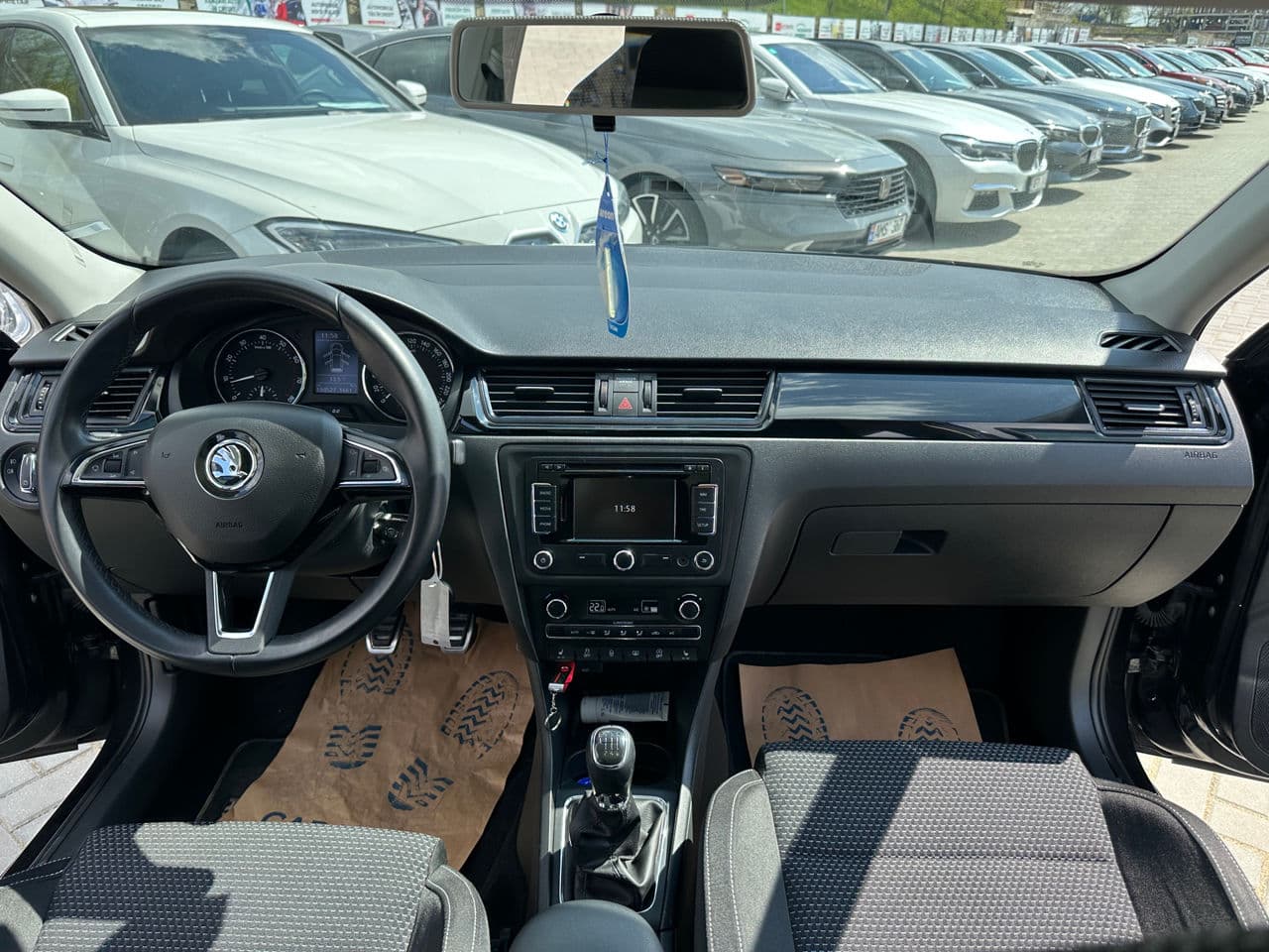 2014 Skoda Rapid — Miniatură 6