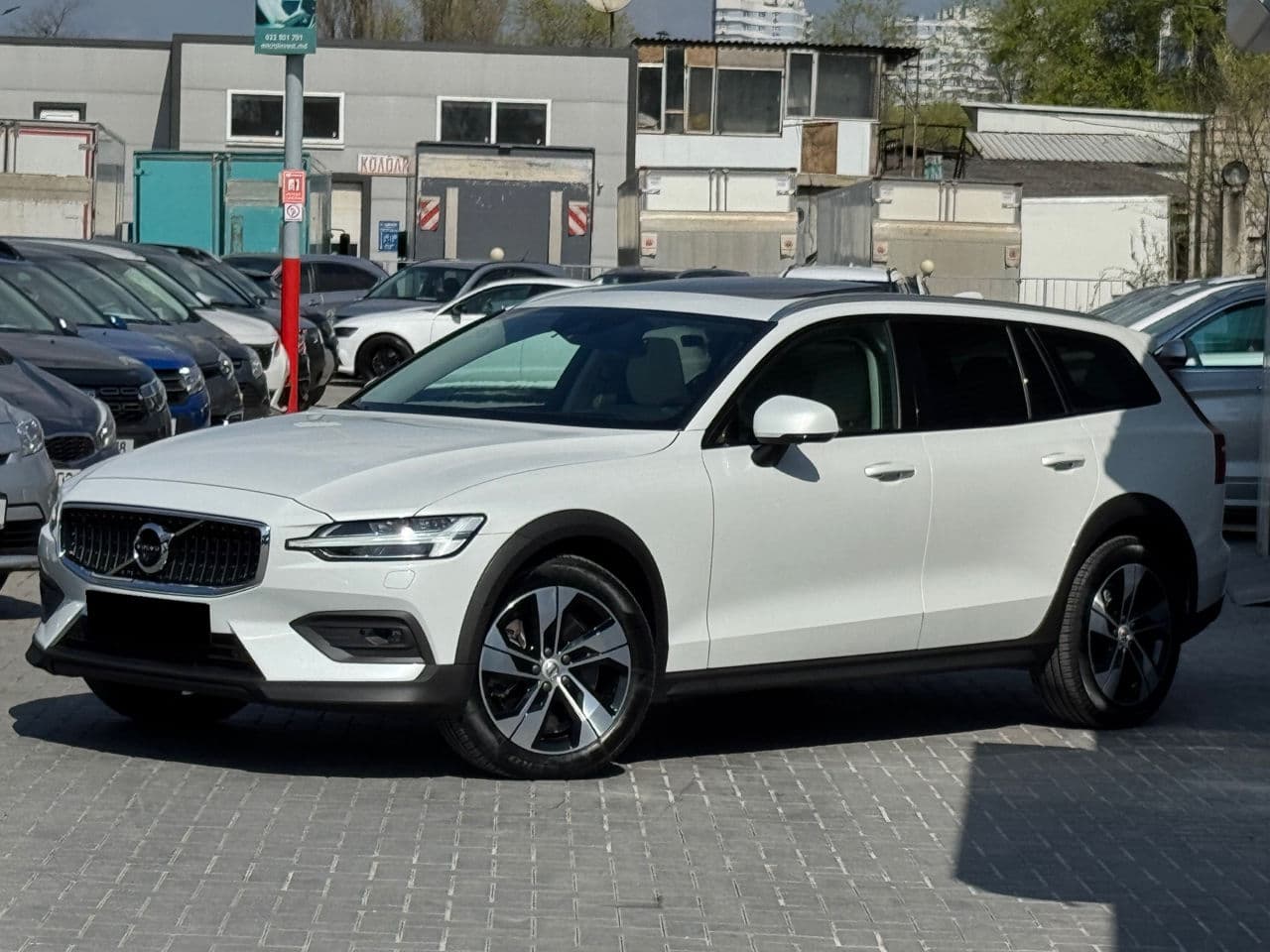 2021 Volvo V 60 Cross Country — Miniatură 2