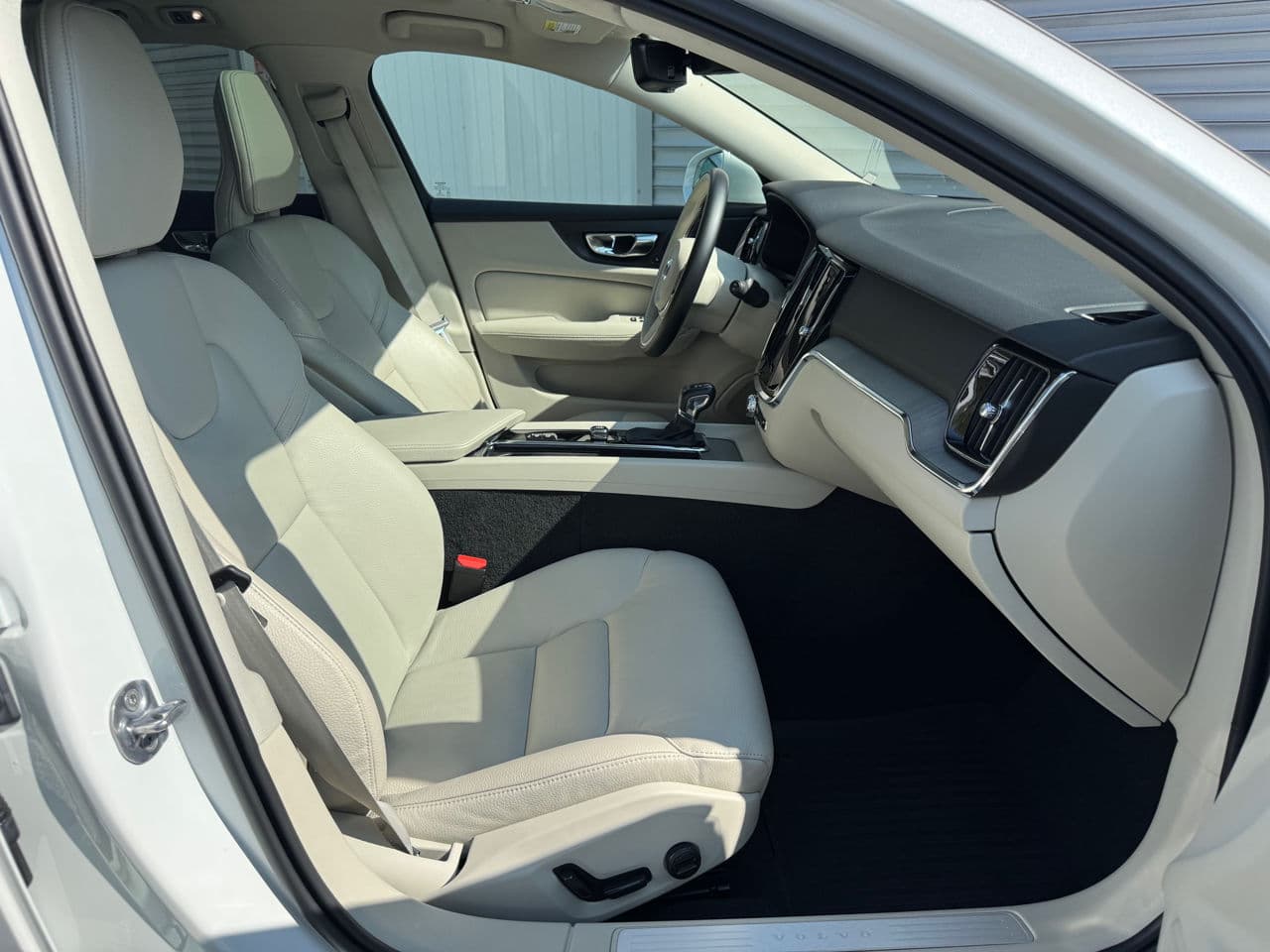 2021 Volvo V 60 Cross Country — Miniatură 6