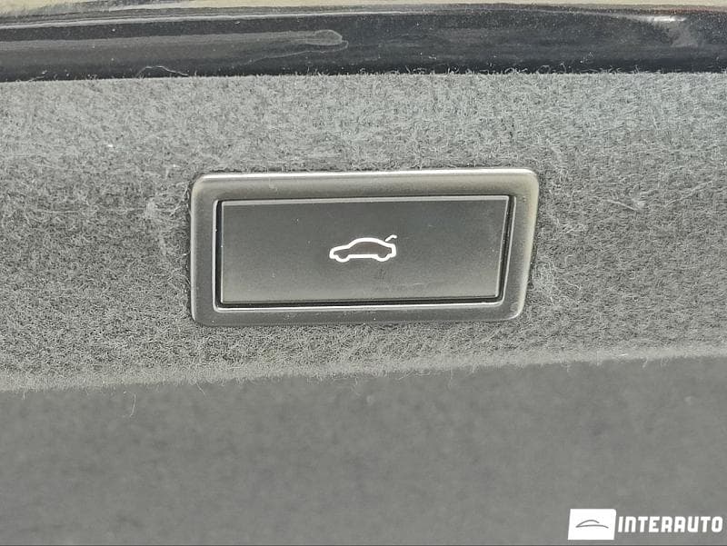 2016 Skoda Superb — Miniatură 20