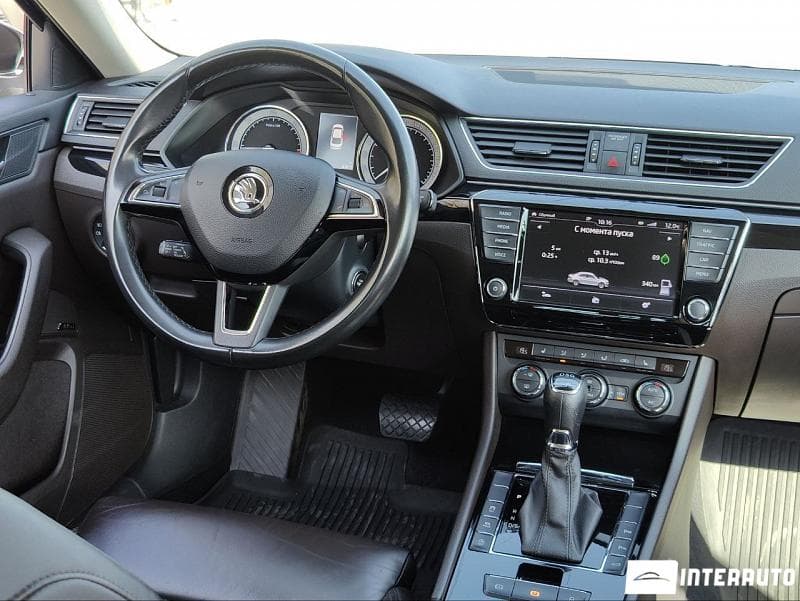 2016 Skoda Superb — Miniatură 10