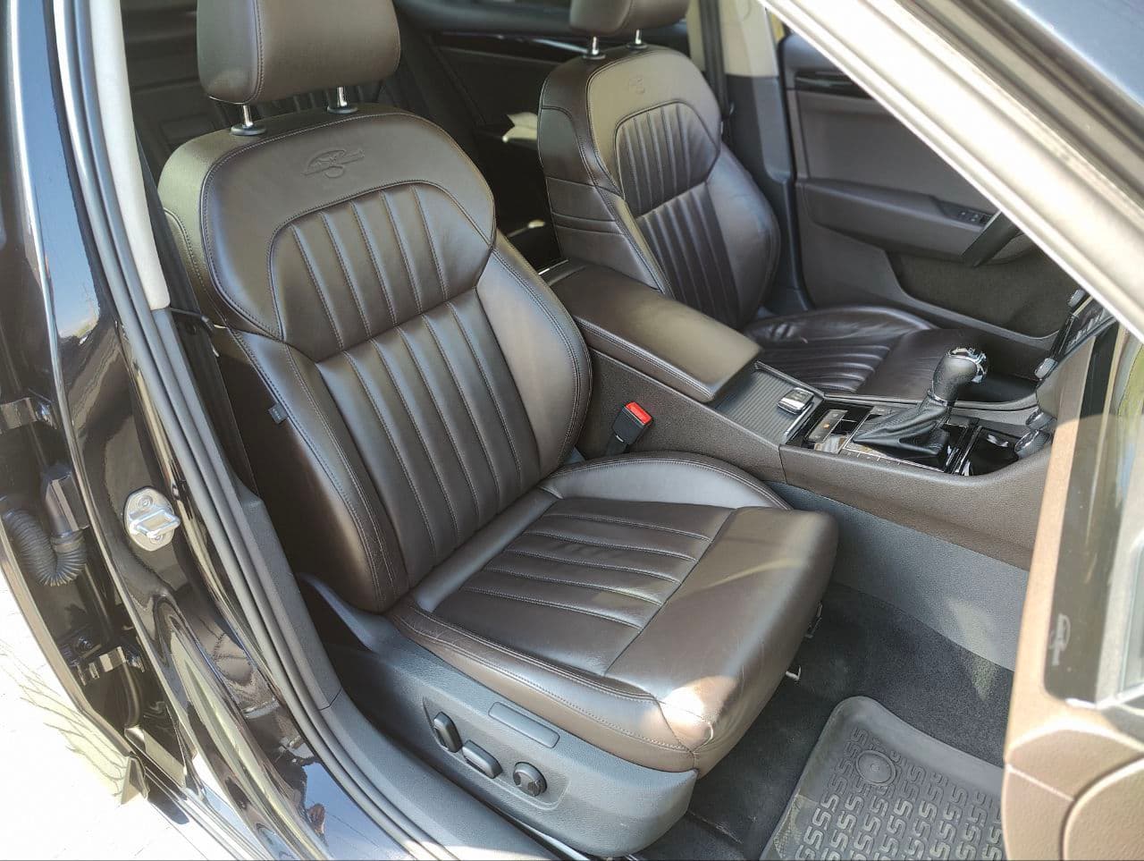 2016 Skoda Superb — Miniatură 7