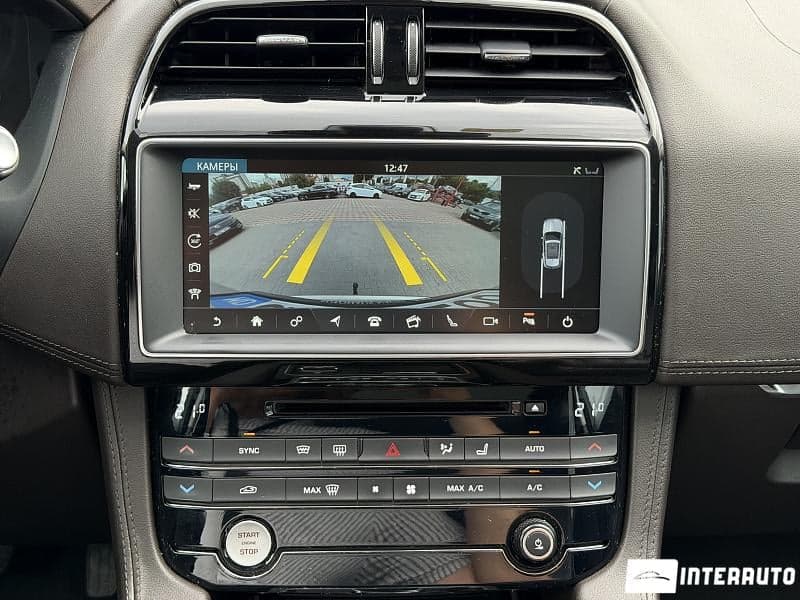 2016 Jaguar F-Pace — Miniatură 16
