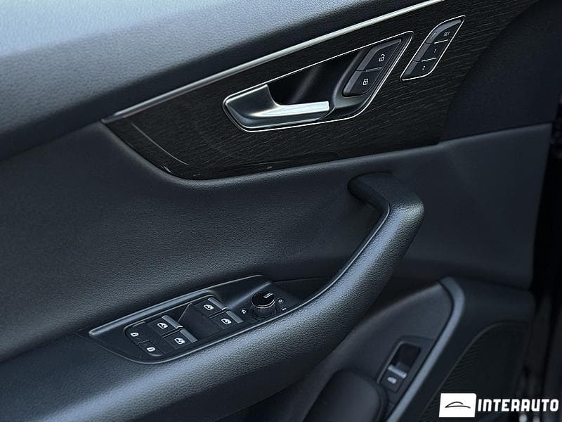 2019 Audi Q8 — Miniatură 9