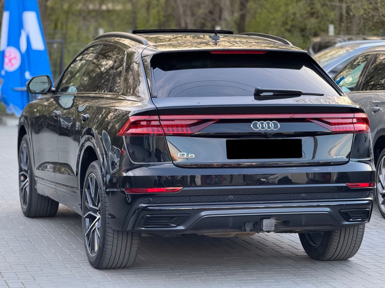 2019 Audi Q8 — Miniatură 2