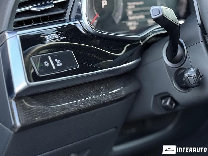 2019 Audi Q8 — Miniatură 13