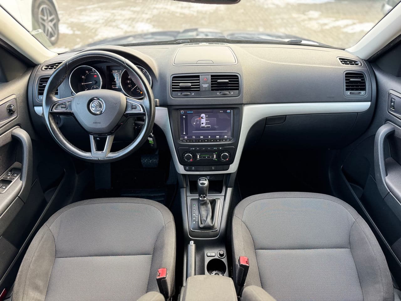 Skoda Yeti 2017 — Миниатюра 8