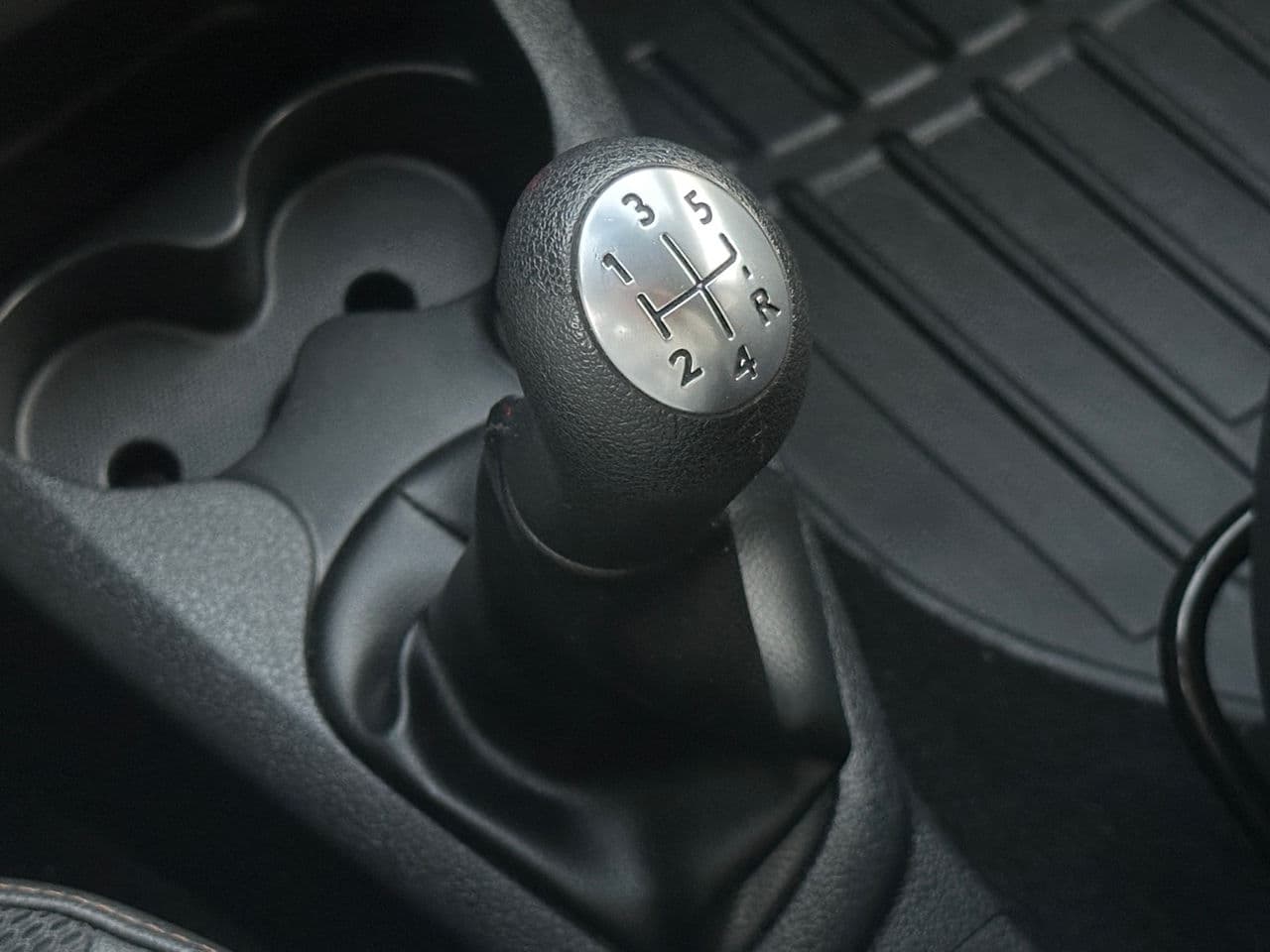2017 Dacia Sandero Stepway — Miniatură 12