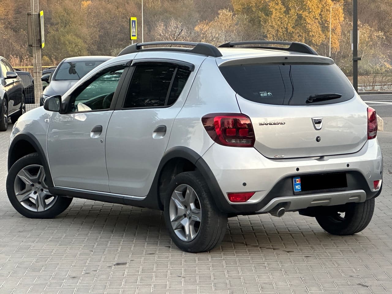 2017 Dacia Sandero Stepway — Miniatură 4