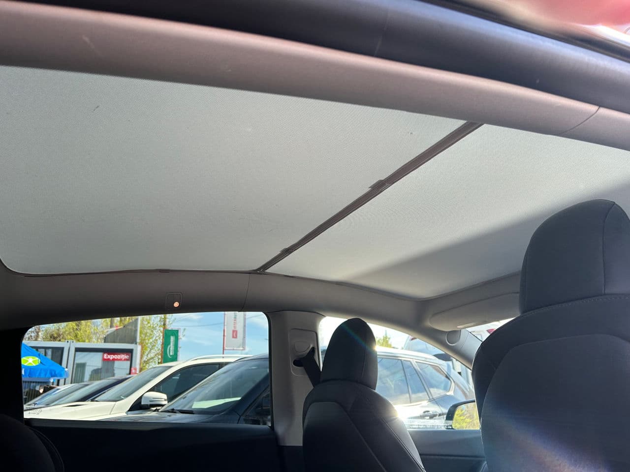2022 Tesla Model Y — Miniatură 17