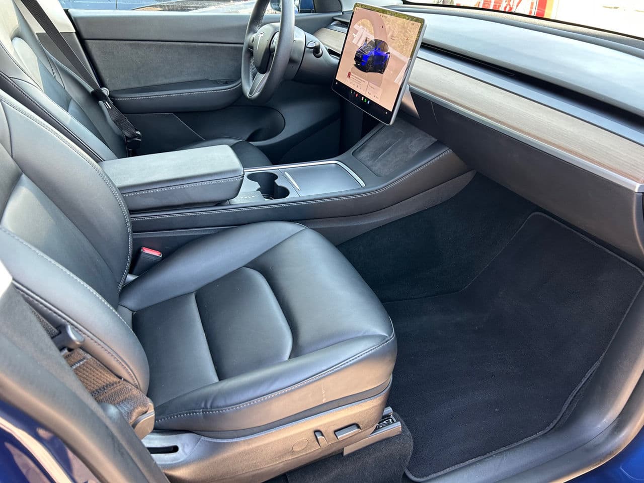 2022 Tesla Model Y — Miniatură 14