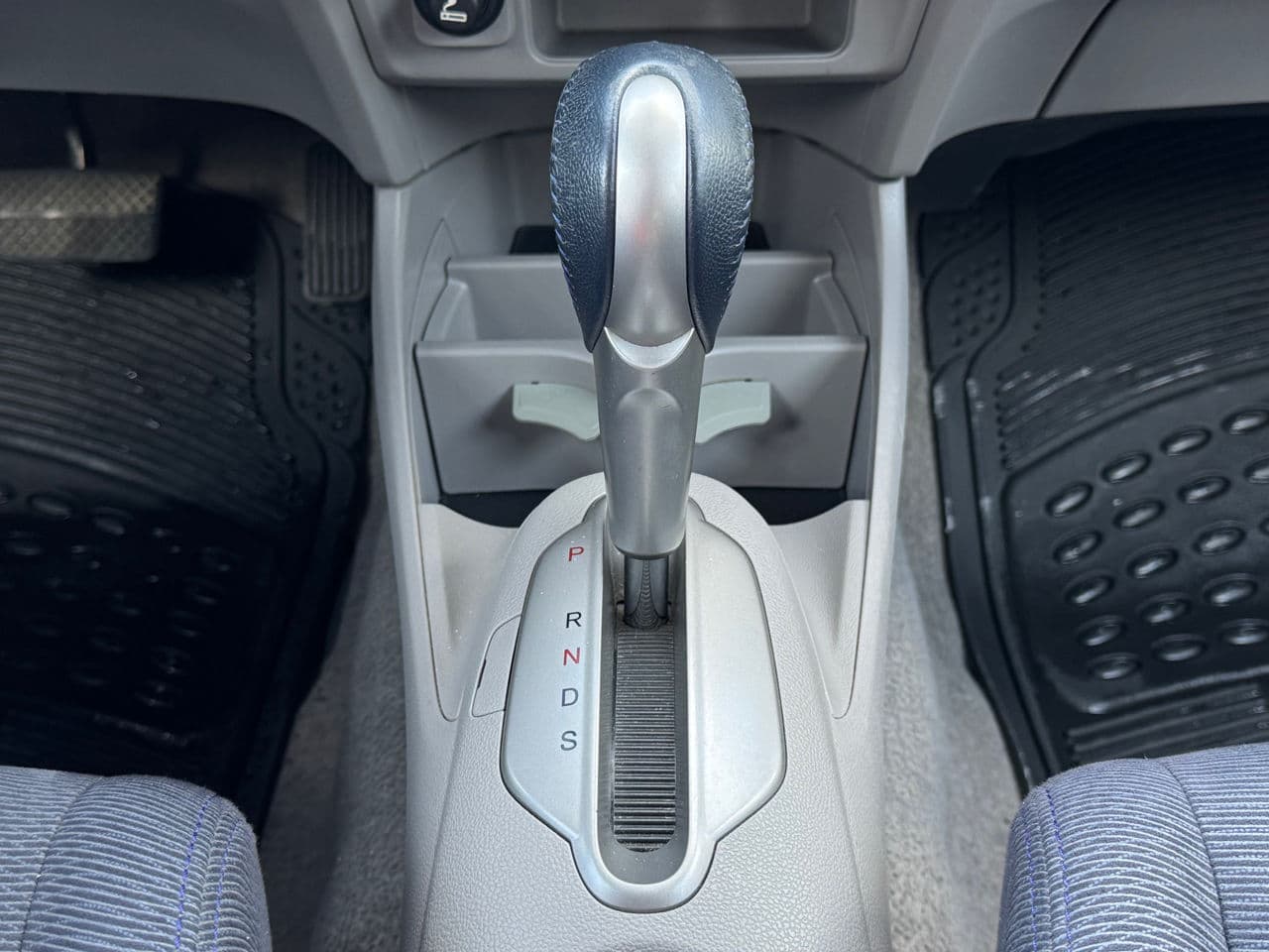 Honda Insight 2009 — Миниатюра 12