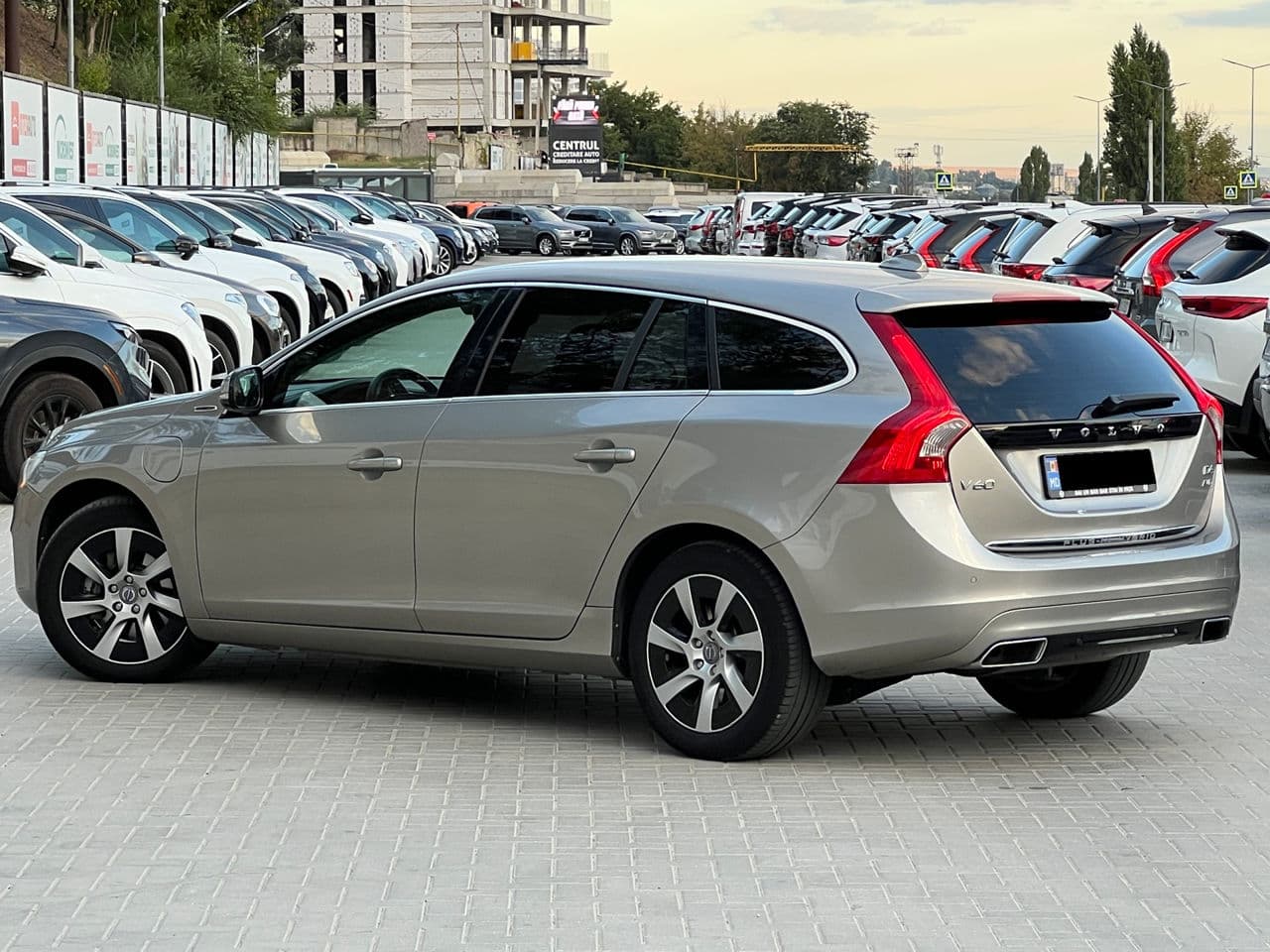 Volvo V 60 2014 — Миниатюра 4