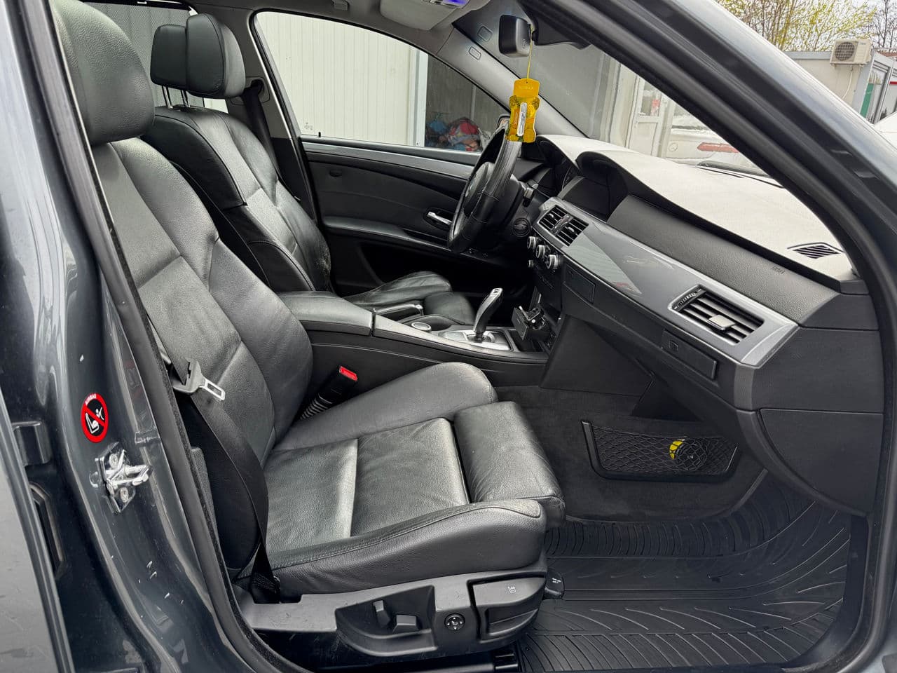 2008 BMW 525 — Miniatură 5