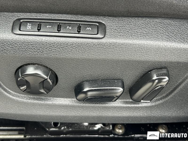 2016 Skoda Superb — Miniatură 19