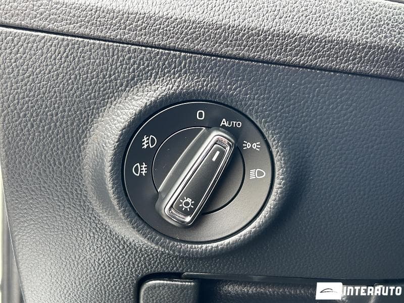 2016 Skoda Superb — Miniatură 11
