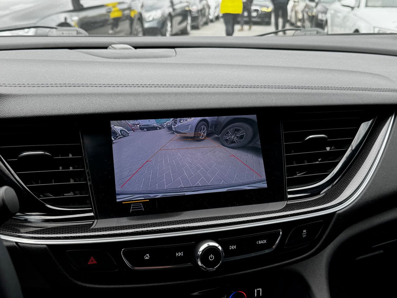 2021 Opel Insignia — Miniatură 10