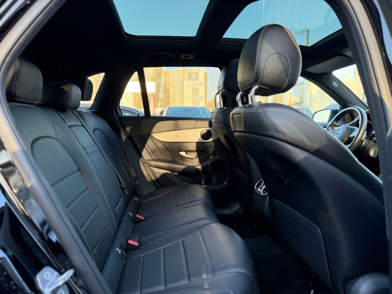 2018 Mercedes GLC 300 — Miniatură 20