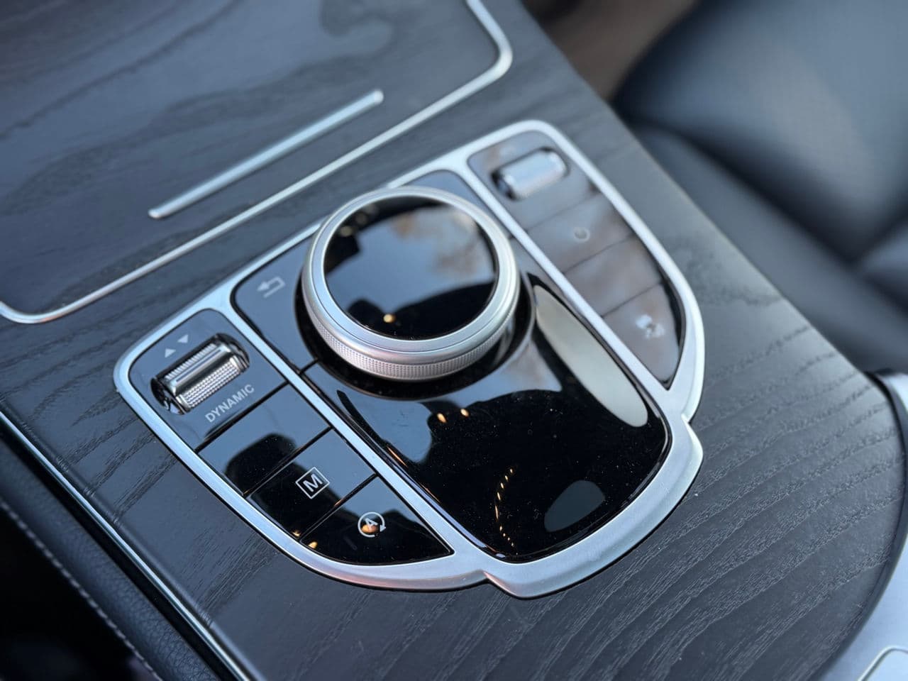 2018 Mercedes GLC 300 — Miniatură 17