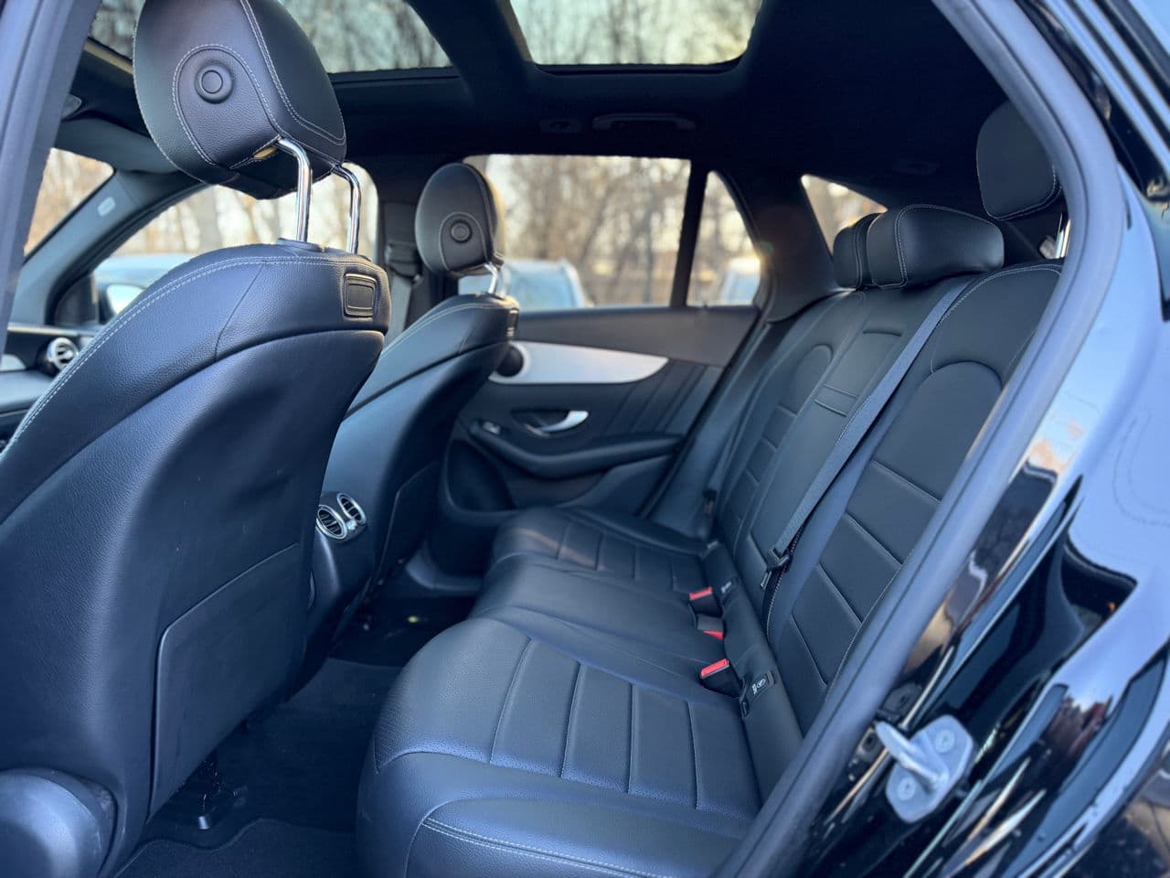 2018 Mercedes GLC 300 — Miniatură 19