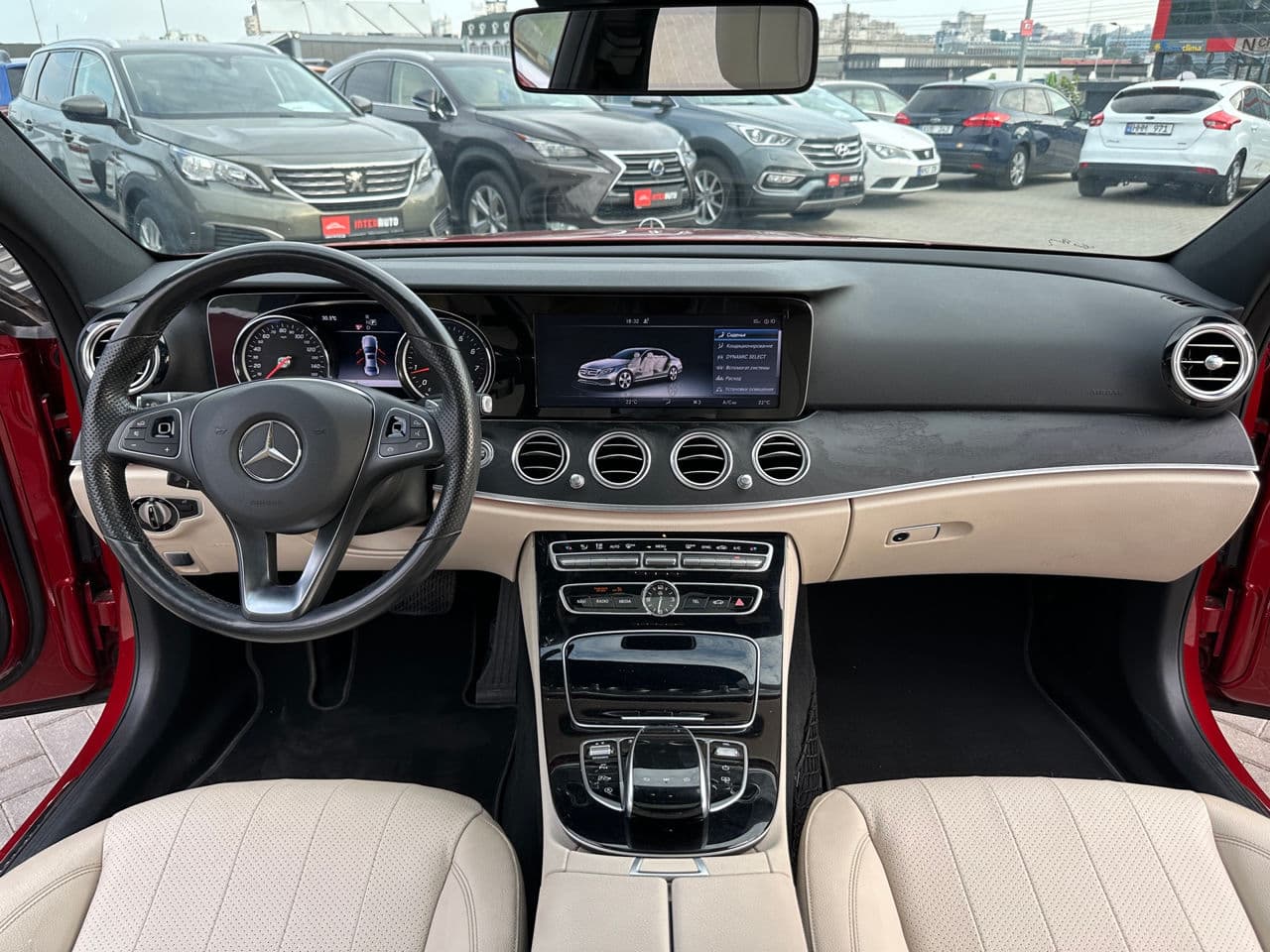 2017 Mercedes E 300 — Miniatură 6