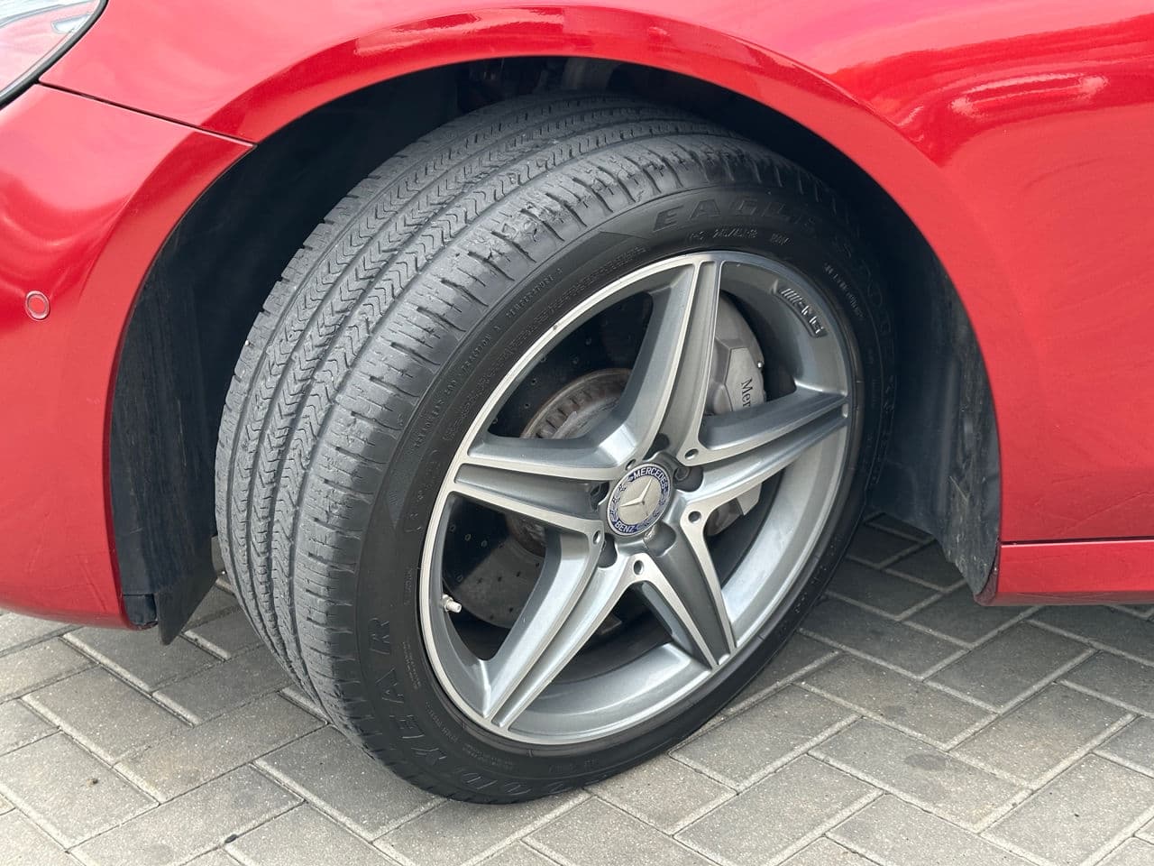 2017 Mercedes E 300 — Miniatură 17