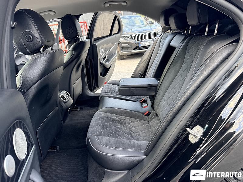 2016 Mercedes E 220 — Miniatură 7