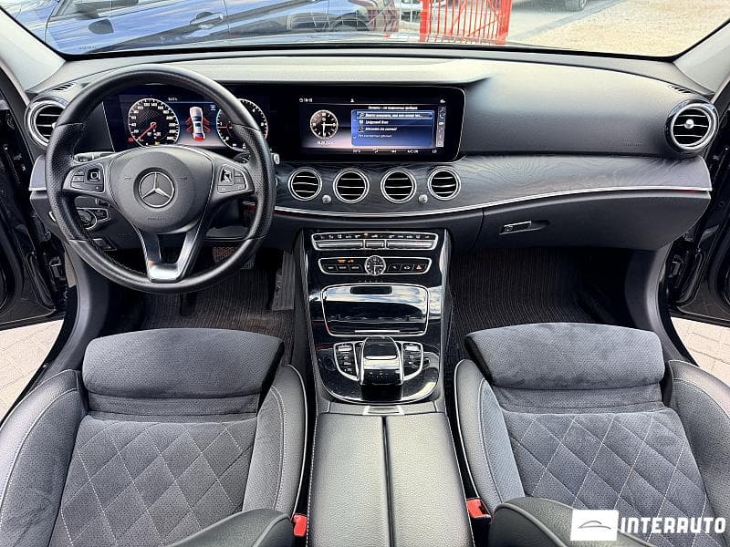 2016 Mercedes E 220 — Miniatură 9
