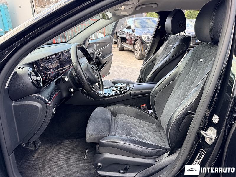 2016 Mercedes E 220 — Miniatură 5