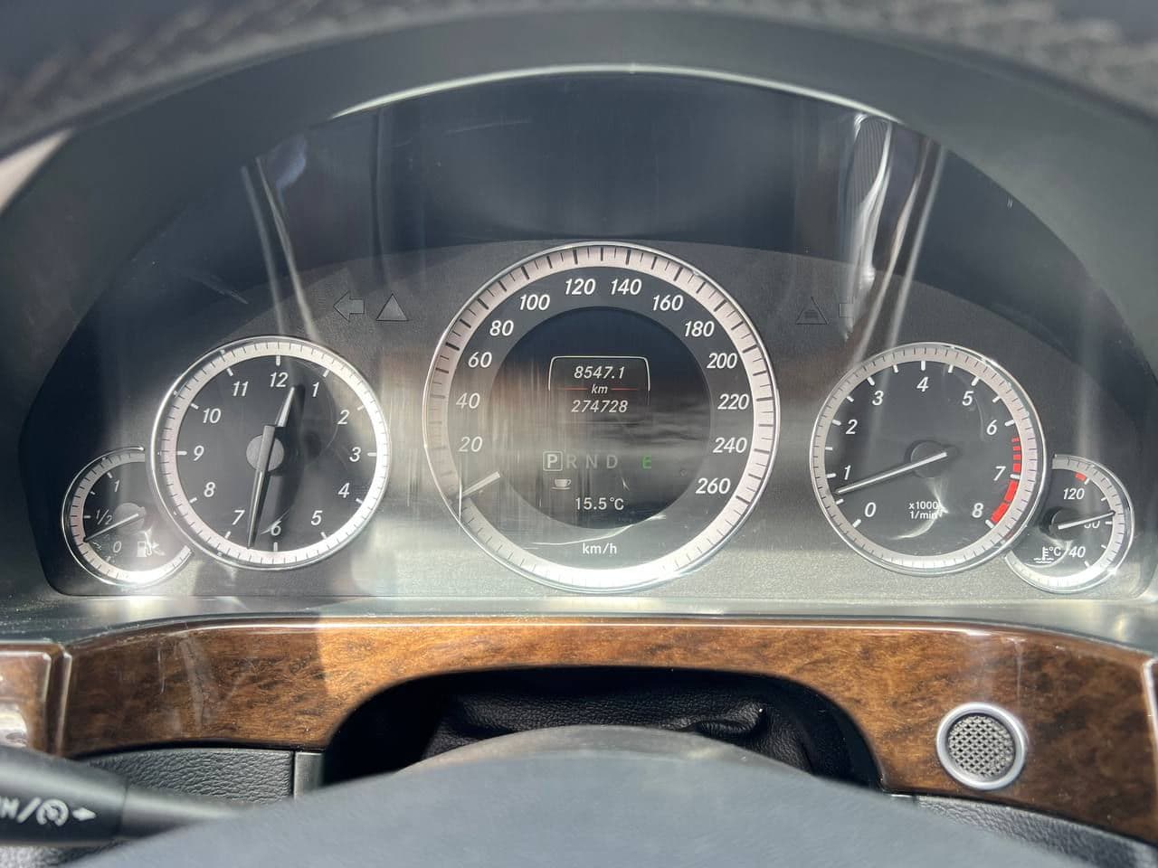 2012 Mercedes E 200 — Miniatură 10