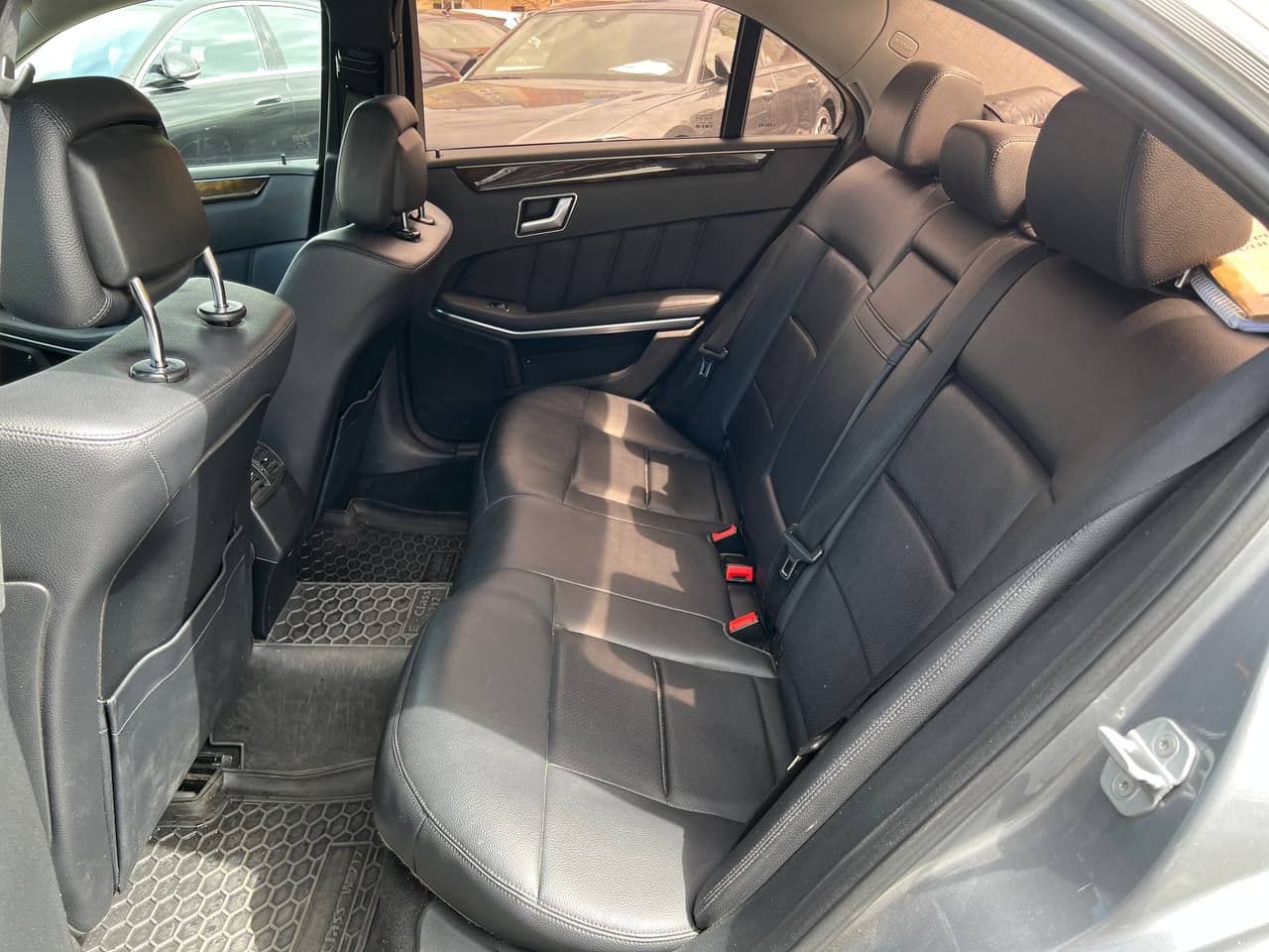 2012 Mercedes E 200 — Miniatură 17