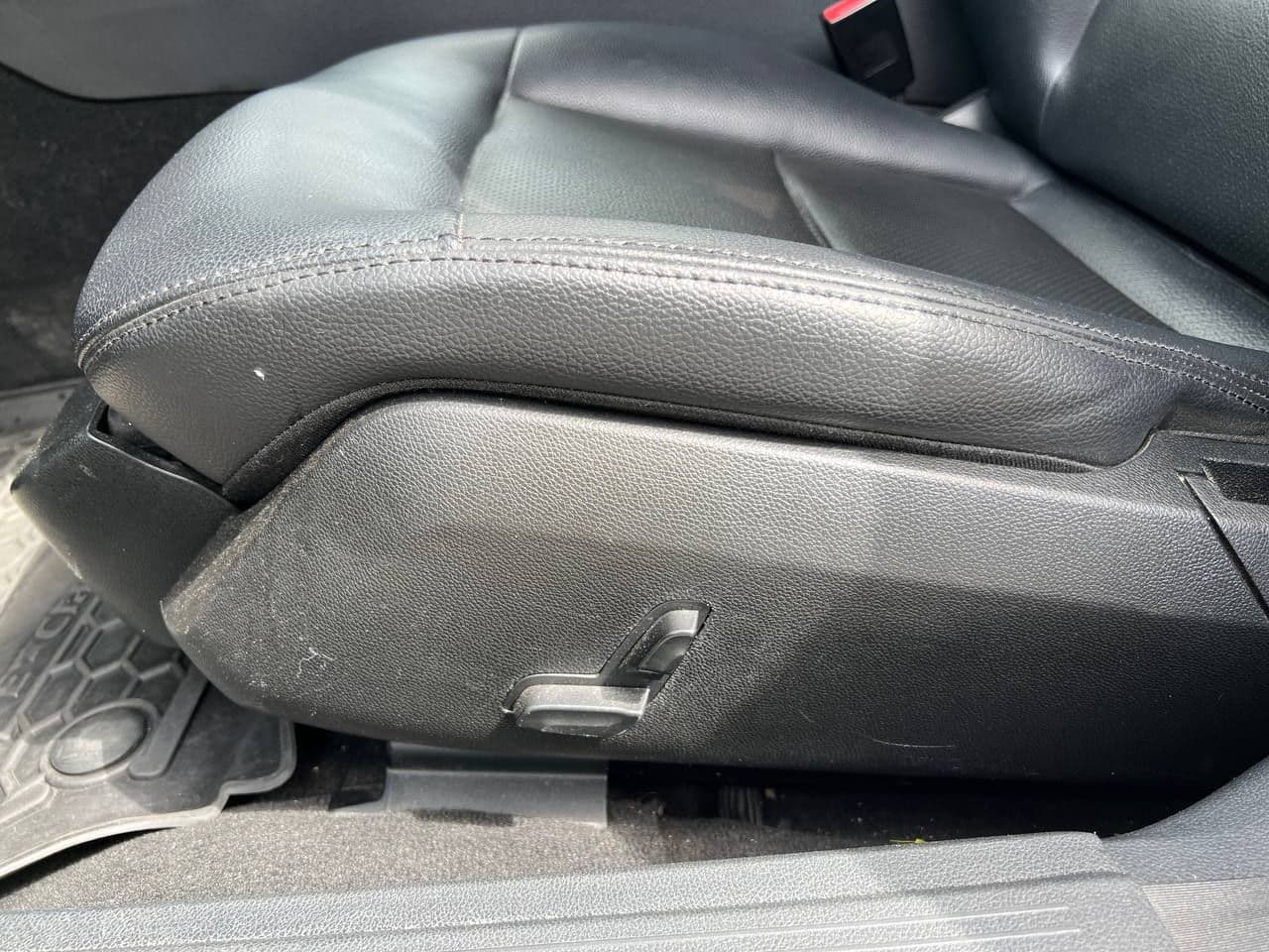 2012 Mercedes E 200 — Miniatură 15