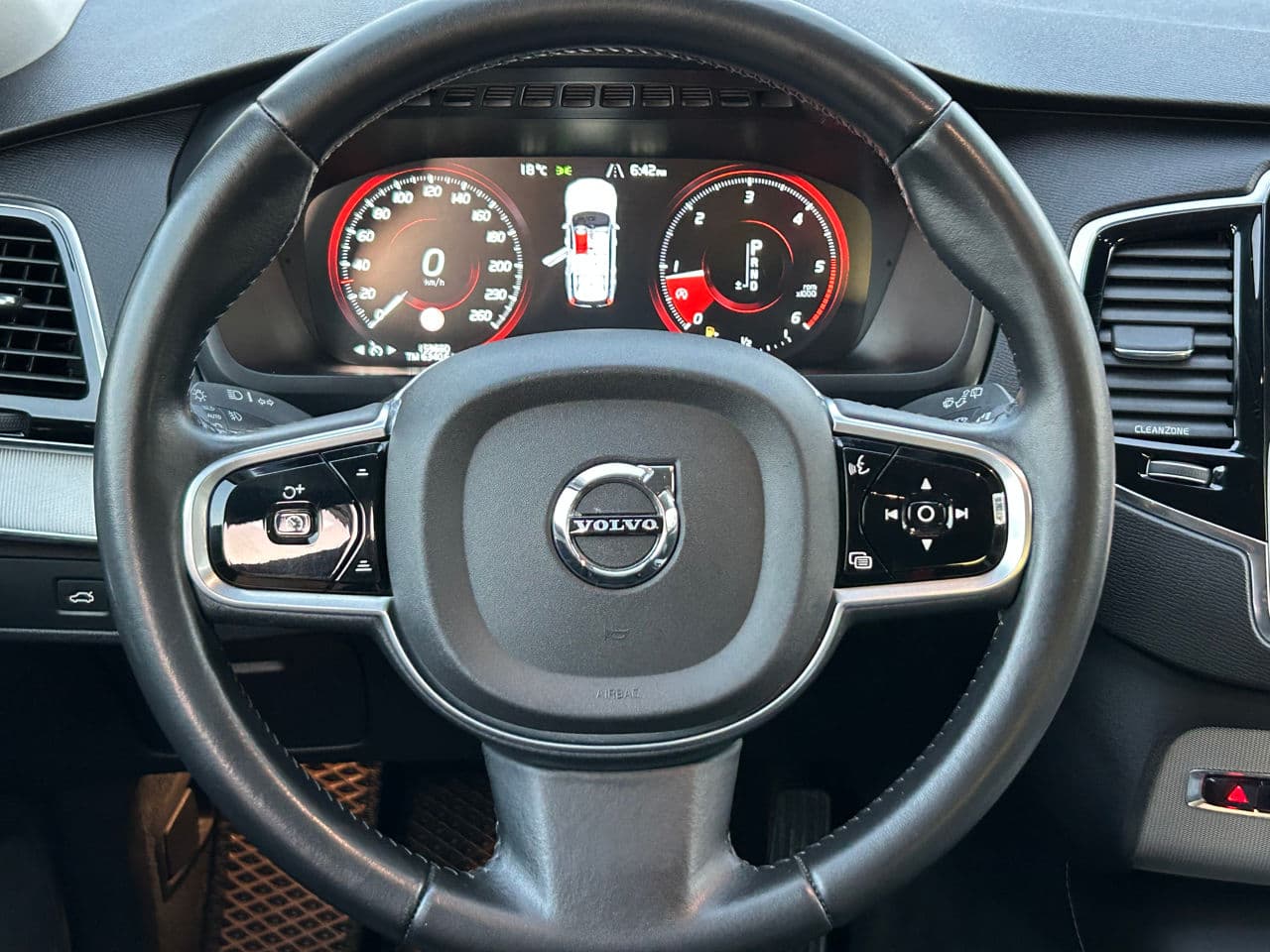 2016 Volvo XC 90 — Miniatură 9