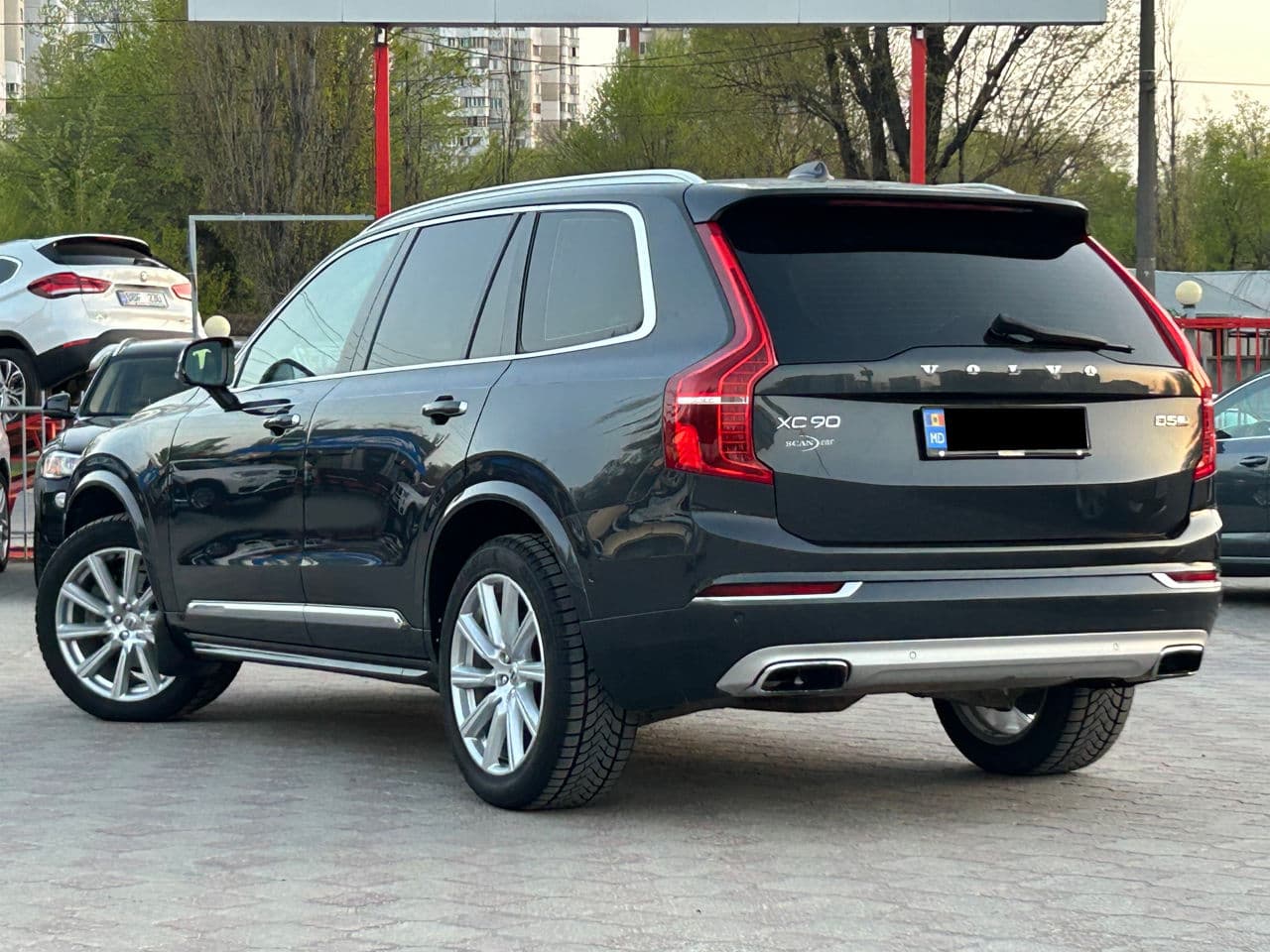 2016 Volvo XC 90 — Miniatură 2