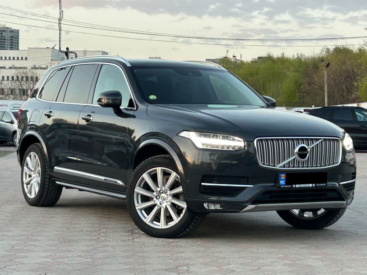 2016 Volvo XC 90 — Miniatură 4