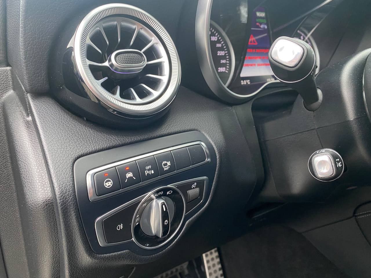 2016 Mercedes GLC 350e — Miniatură 18