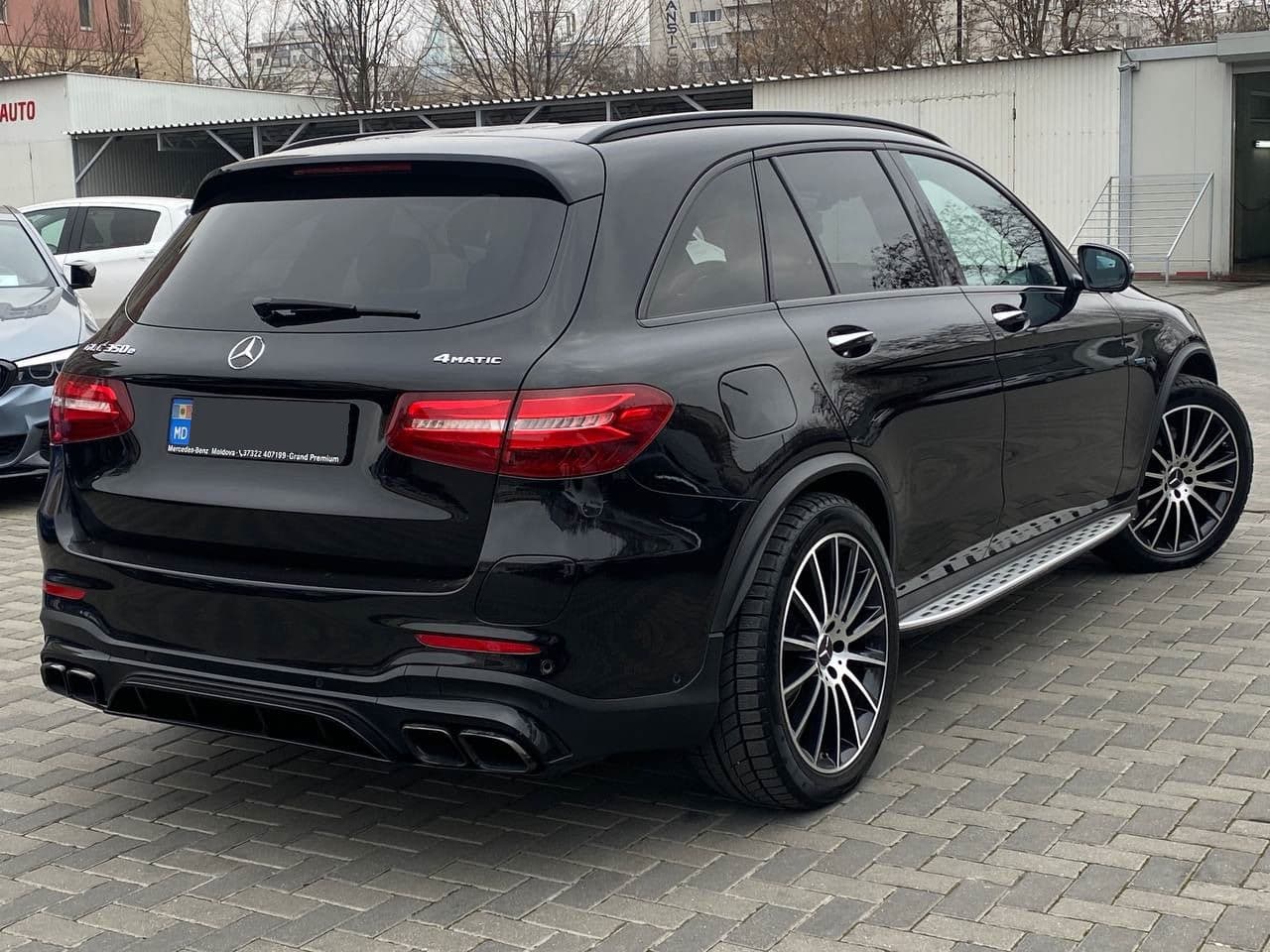 2016 Mercedes GLC 350e — Miniatură 2